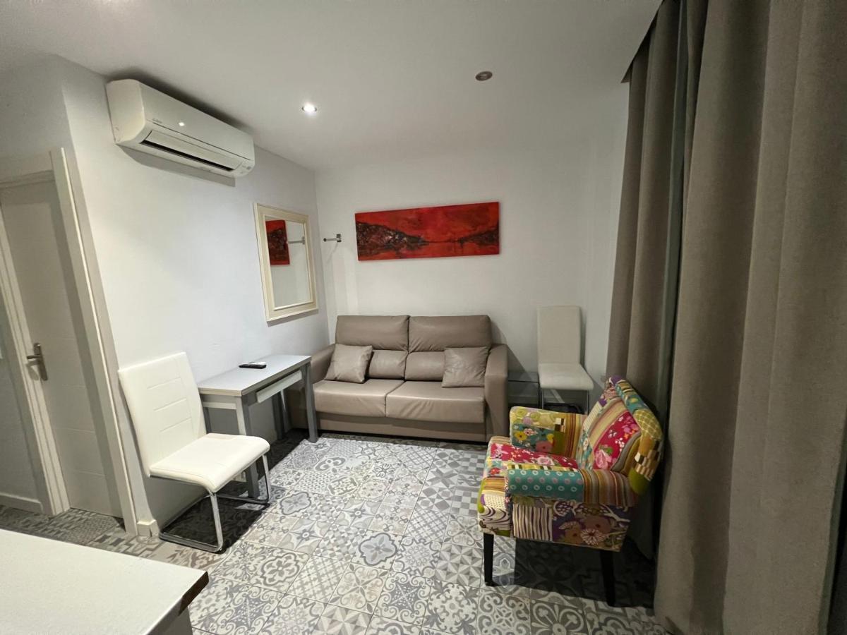 Apartamentos Royal Urban Granada Exterior photo