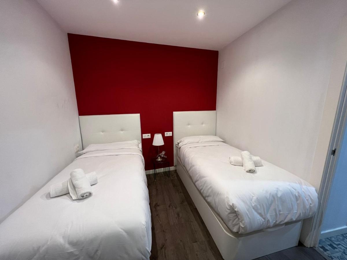 Apartamentos Royal Urban Granada Exterior photo